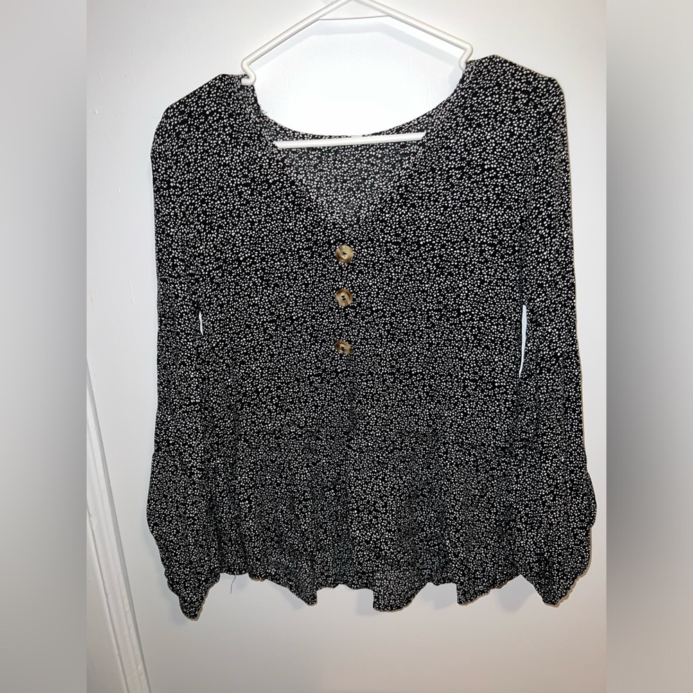 NWOT Floral blouse | size S